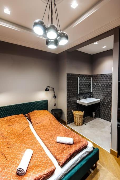 Luxury Andrassy 2 Bedroom * Budapest